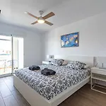 Lisasol Apartamento nuevo con vistas al mar